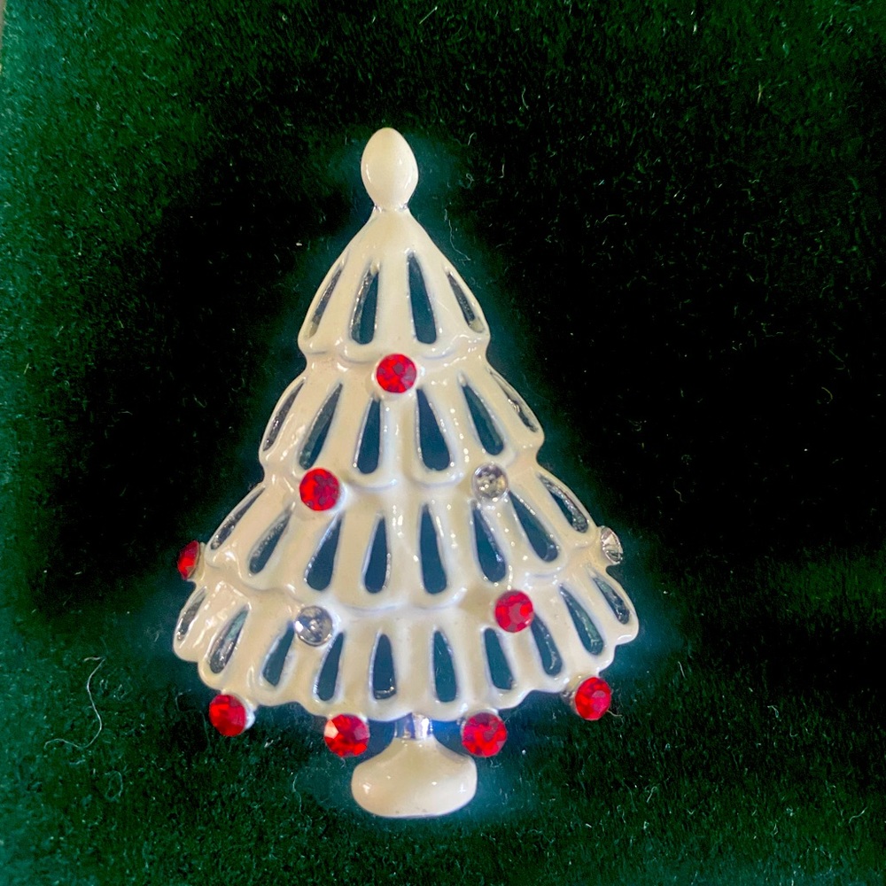 Vintage Christmas Tree Brooch